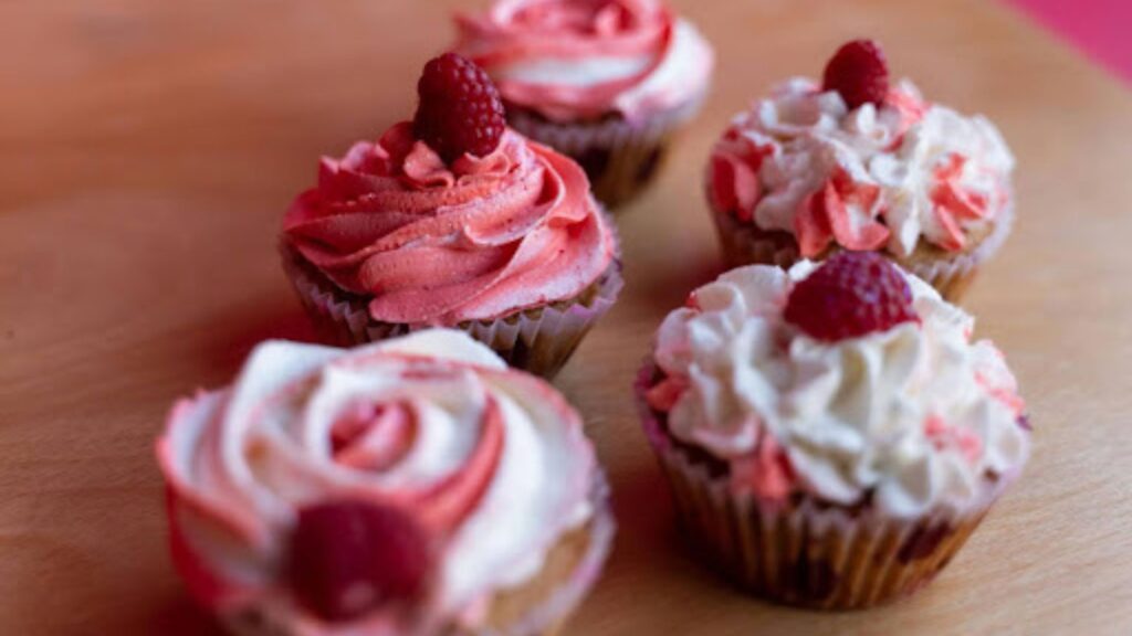 raspberry cream cheese frosting